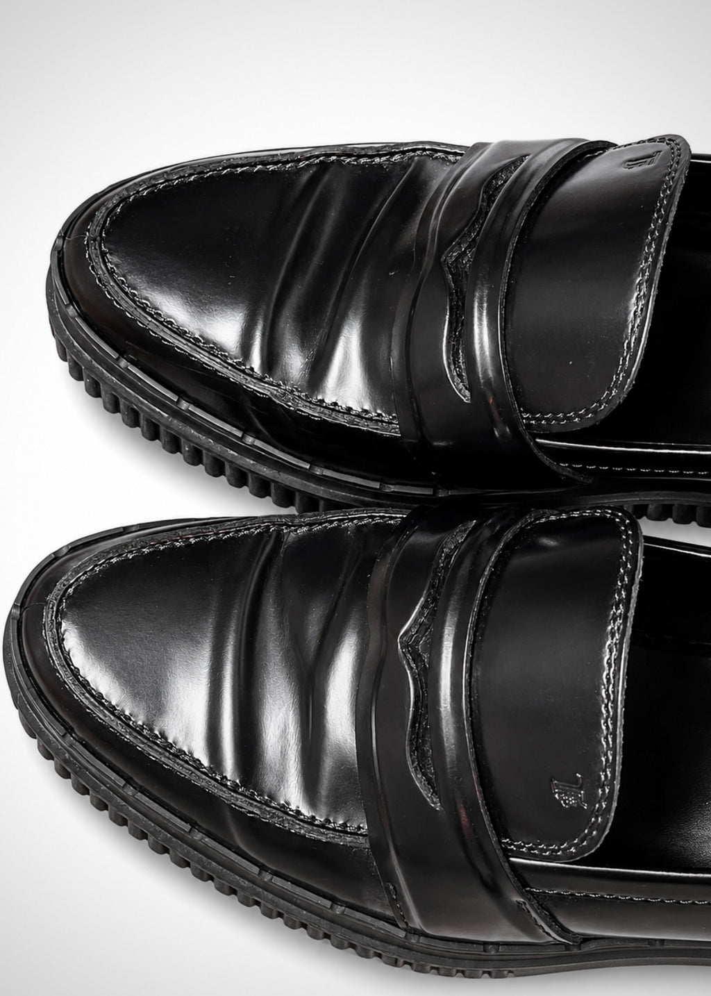 Mocassins Tod's vernis, taille 38