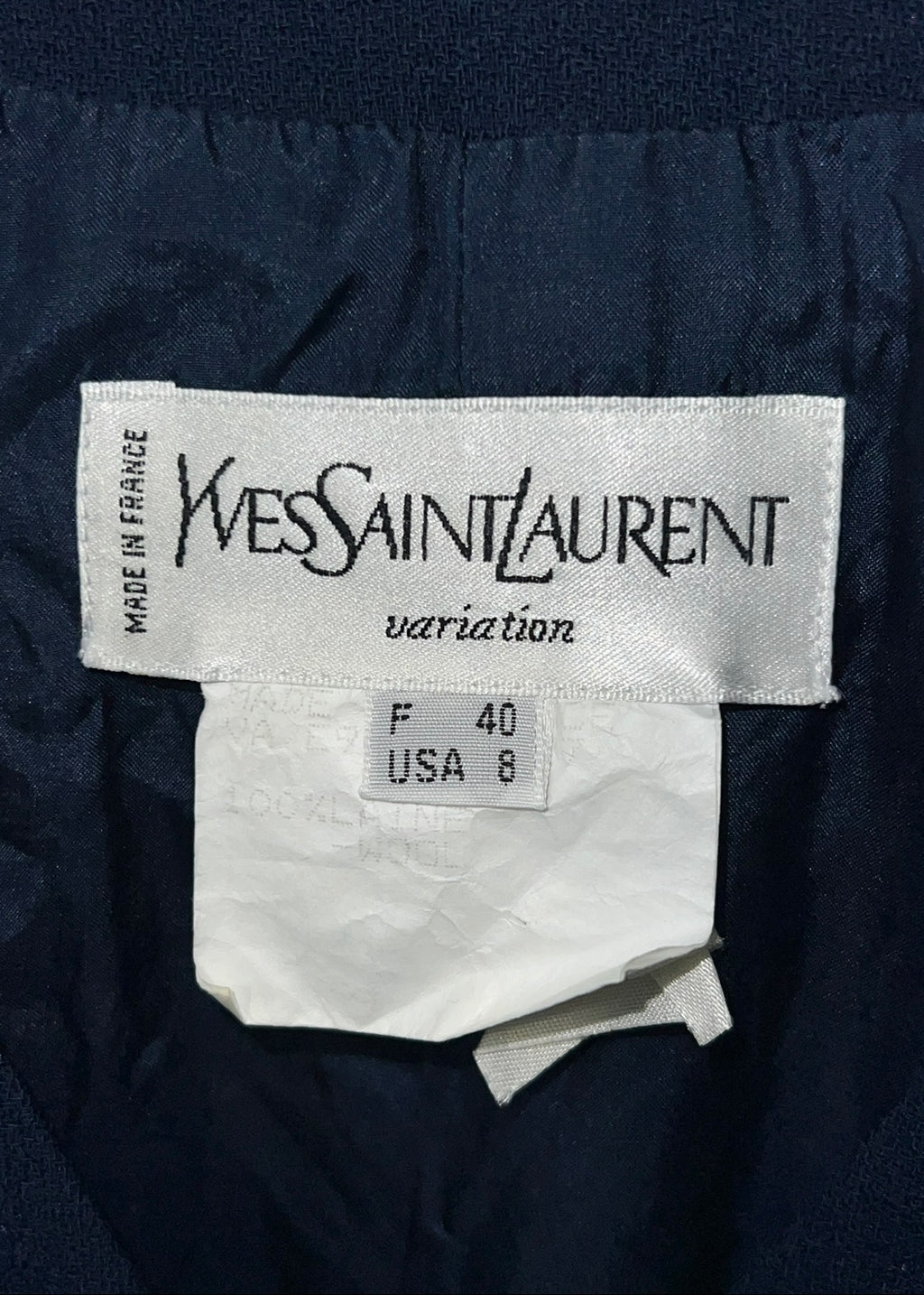 Veste Yves Saint Laurent bleu marine, taille 40