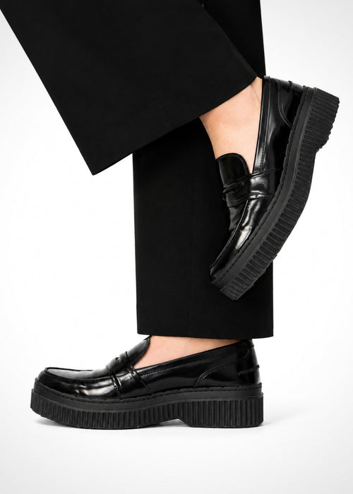 Mocassins Tod's vernis, taille 38
