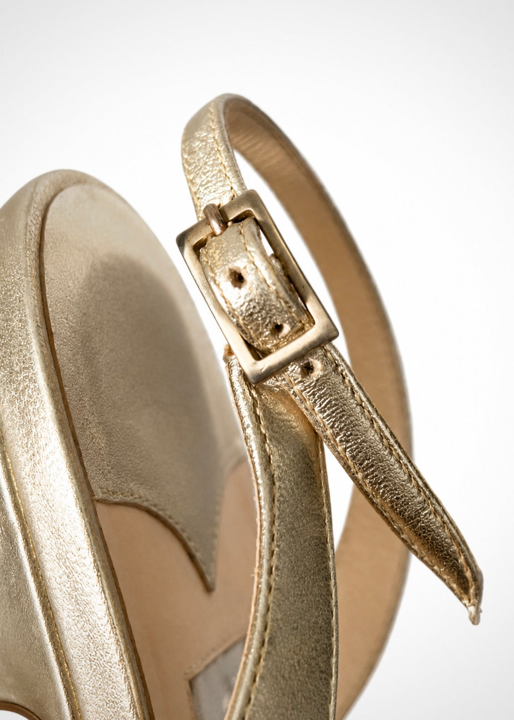 Sandales cuir doré Jimmy Choo, taille 37,5
